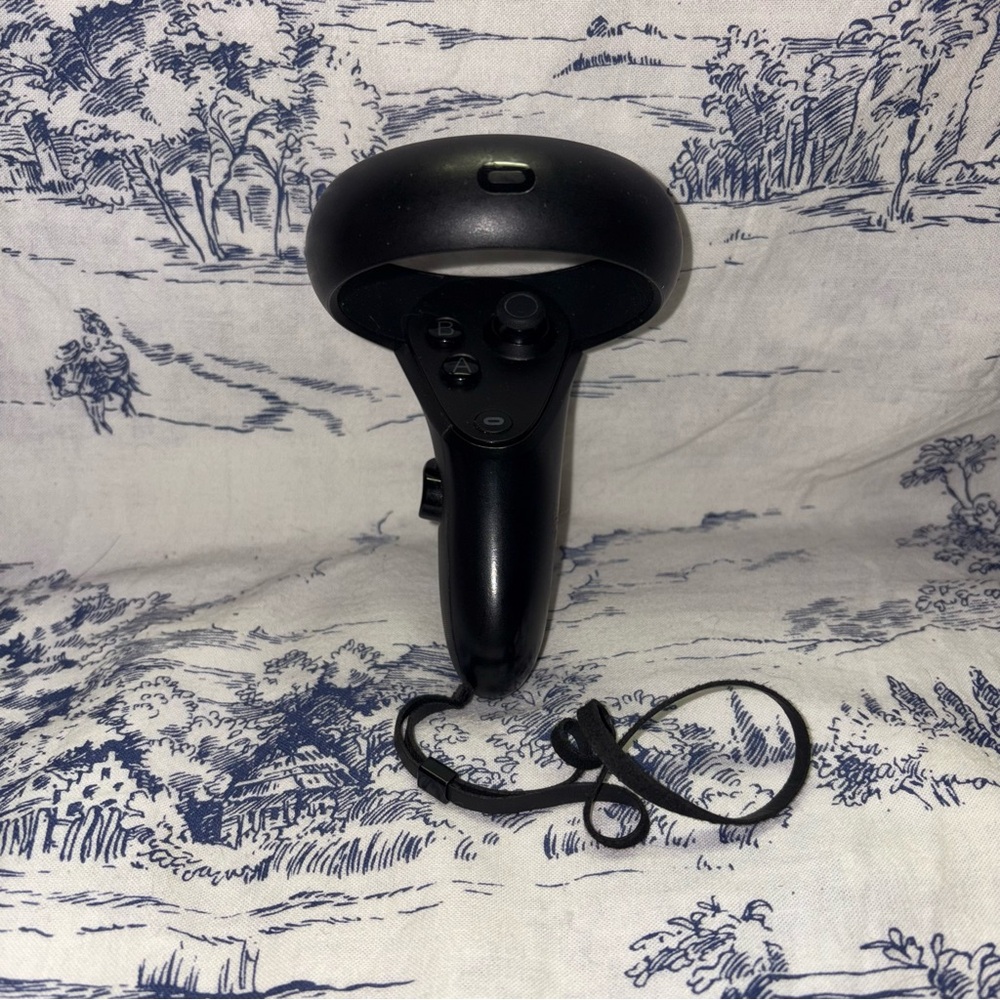 Genuine Oculus Quest 1 / Rift S Controller (Left Only) - *untested*